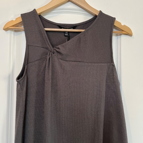 NWT 41 Hawthorn Women’s Rylee Twist Neck Knit Top – Dark Grey – Small Petite - Picture 3 of 8